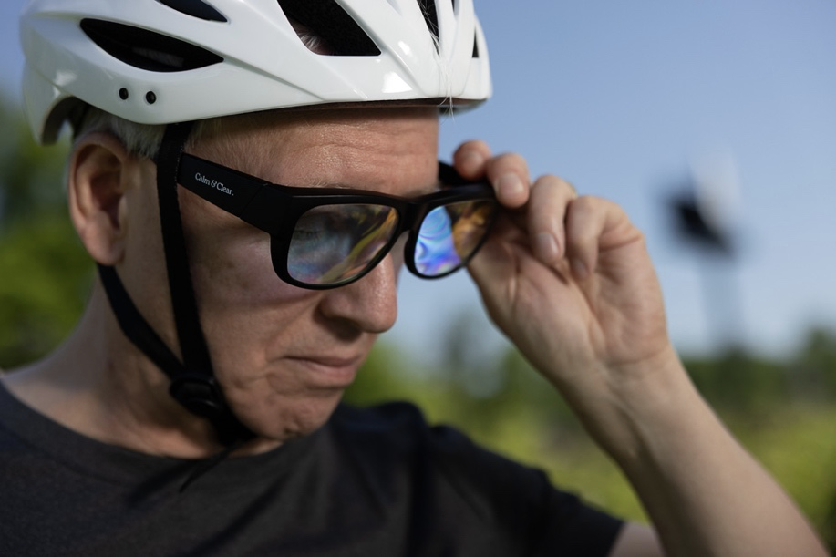 Woman wearing Calm & Clear glasses